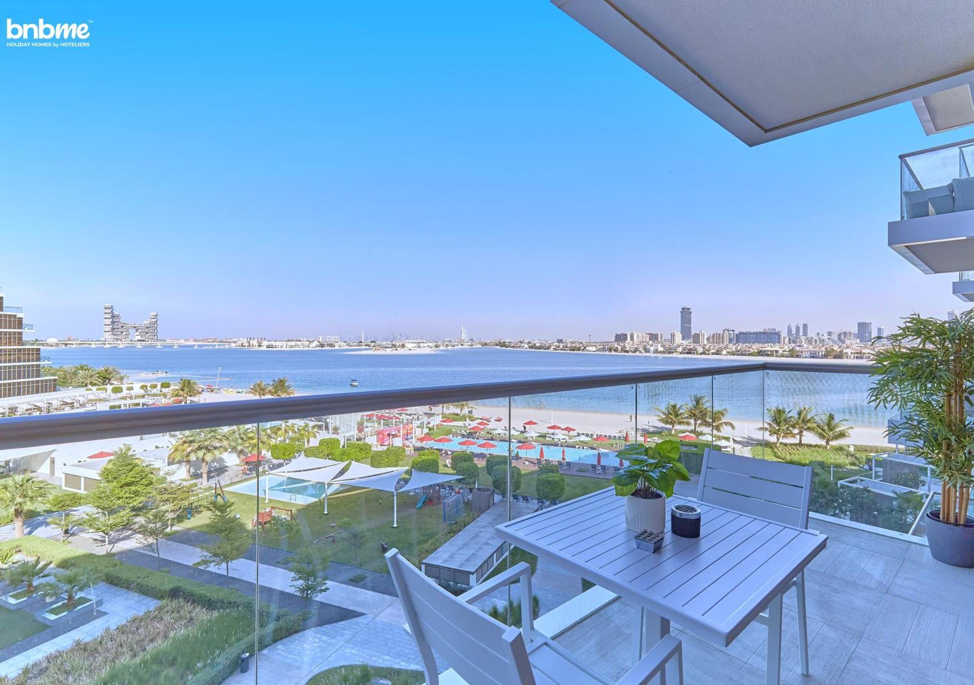 Bnbme - Th8 Palm Hotel Dubaj Kültér fotó